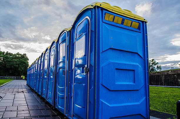 Best Affordable portable toilet rental  in Monona, IA